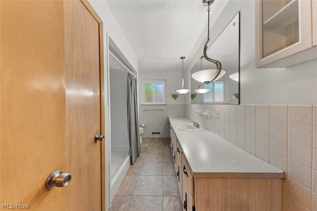 6230 Beverly Drive Parma Heights OH 44130