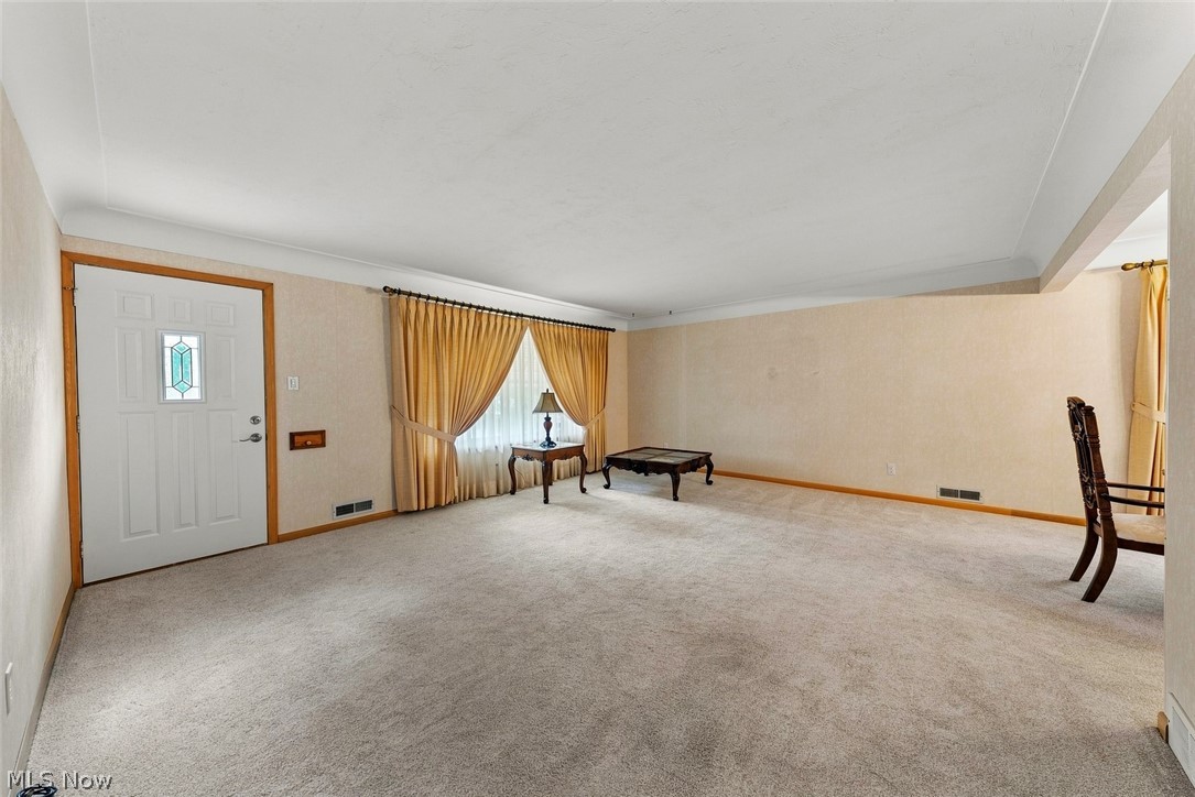 6230 Beverly Drive Parma Heights OH 44130