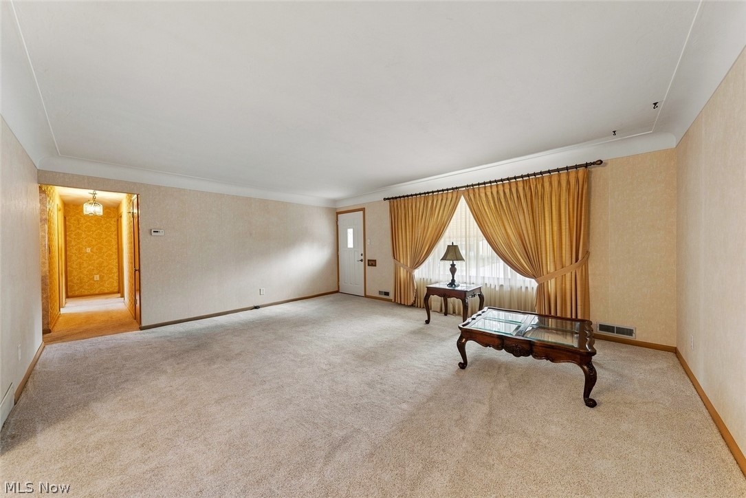 6230 Beverly Drive Parma Heights OH 44130
