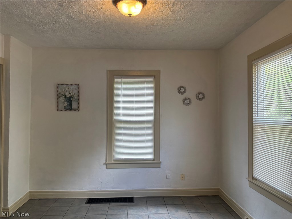 40878 Myrtle Court Elyria OH 44035