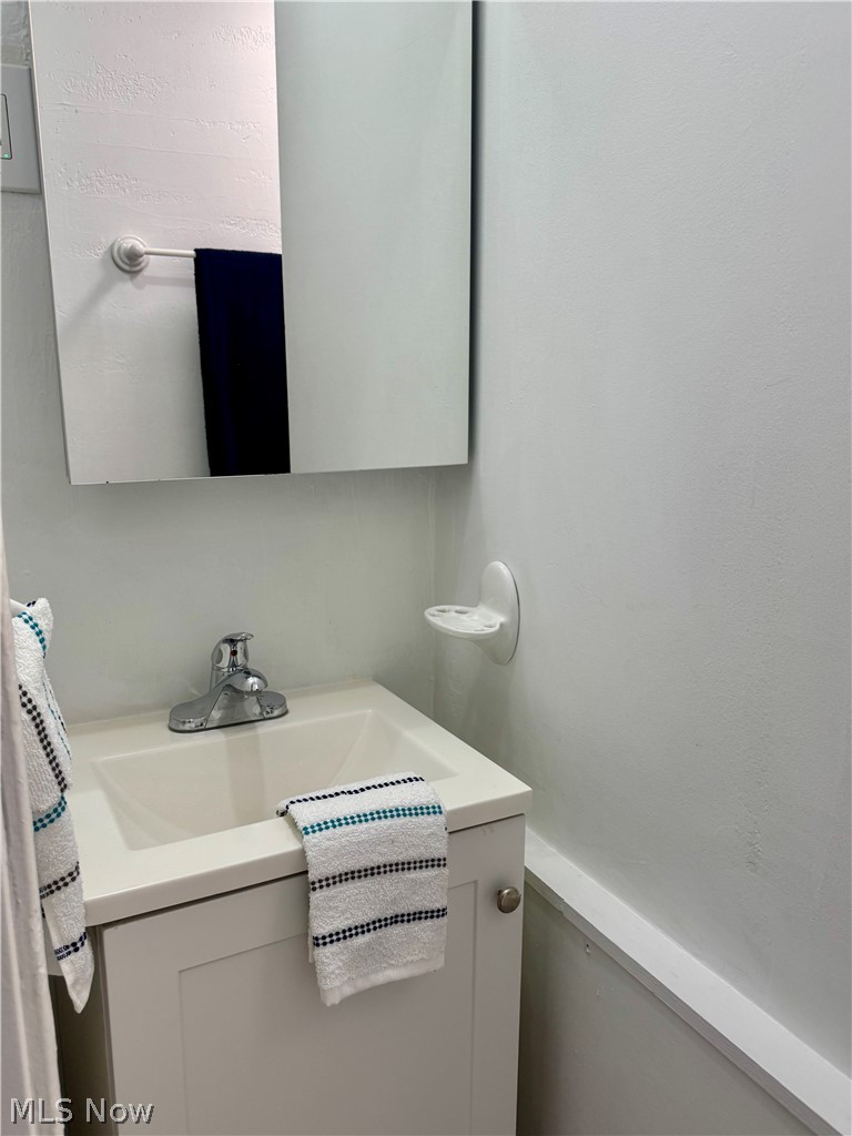 40878 Myrtle Court Elyria OH 44035