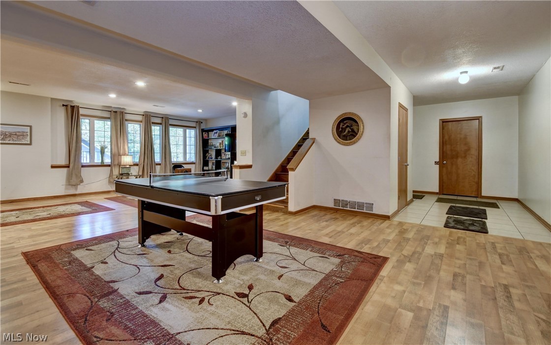 668 Floral Valley Drive E Howard OH 43028