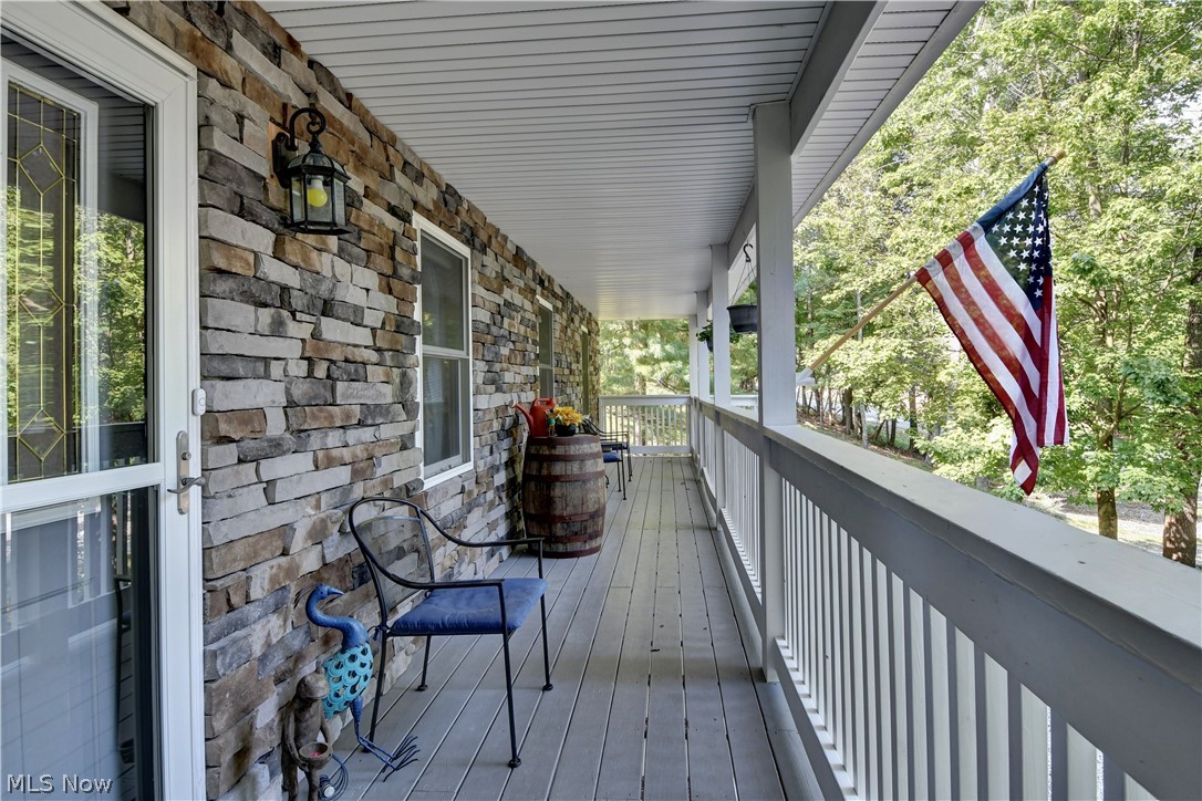 668 Floral Valley Drive E Howard OH 43028