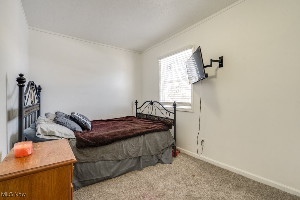5213 Ridge Avenue SE Canton OH 44707