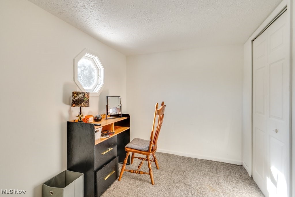 5213 Ridge Avenue SE Canton OH 44707