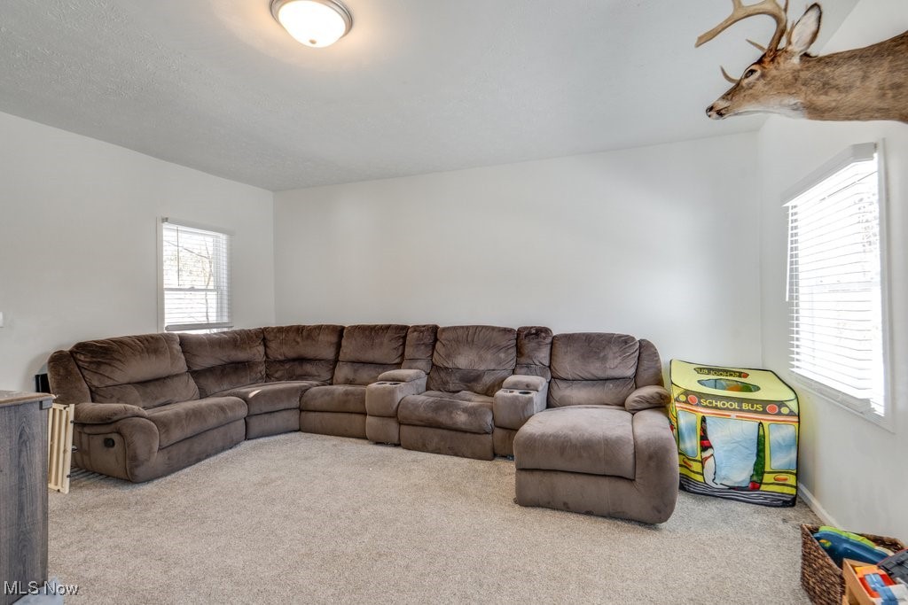 5213 Ridge Avenue SE Canton OH 44707