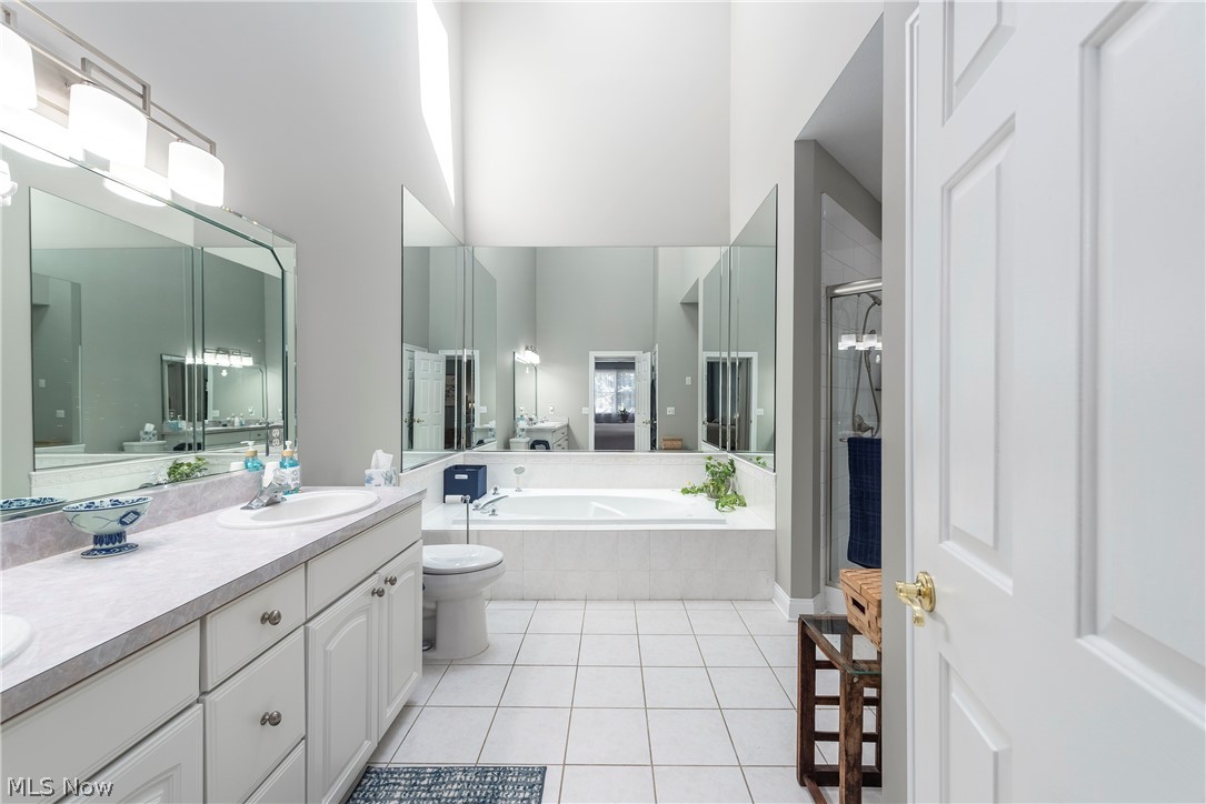 44 Haskell Drive Bratenahl OH 44108