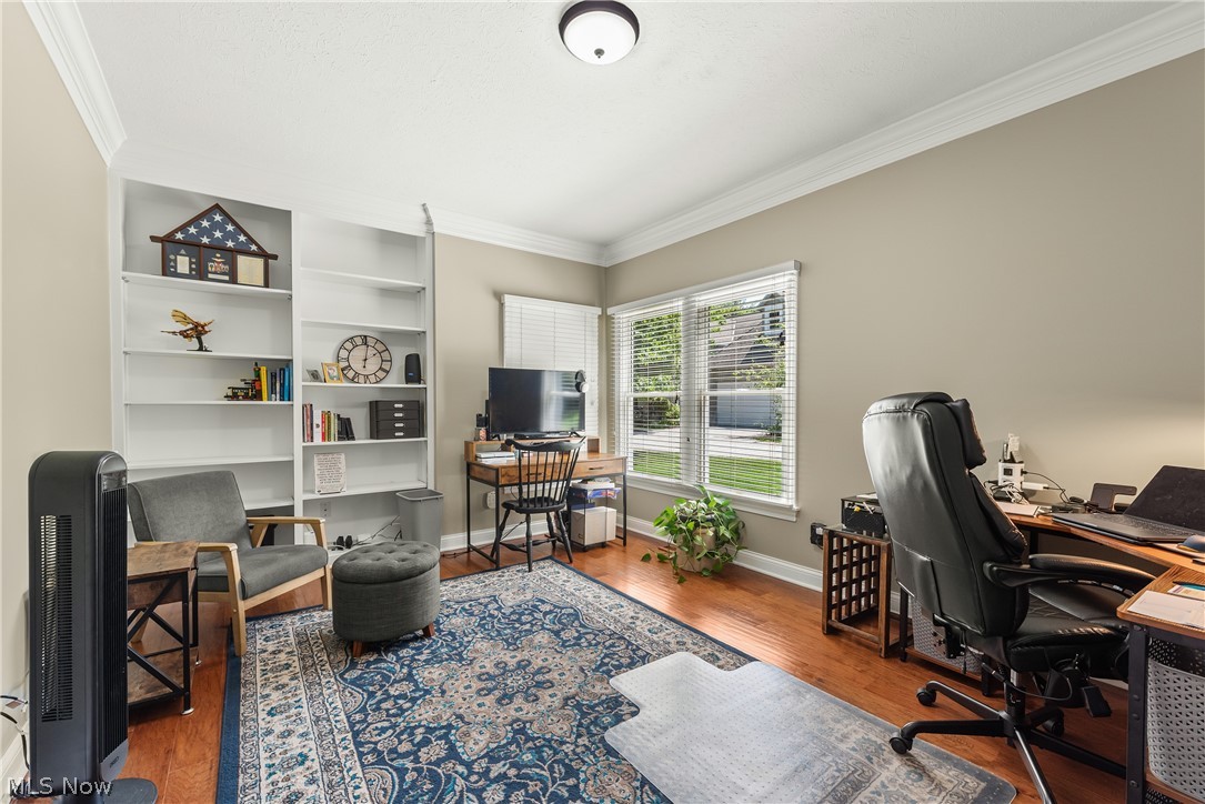 44 Haskell Drive Bratenahl OH 44108
