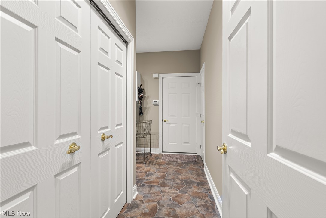 44 Haskell Drive Bratenahl OH 44108