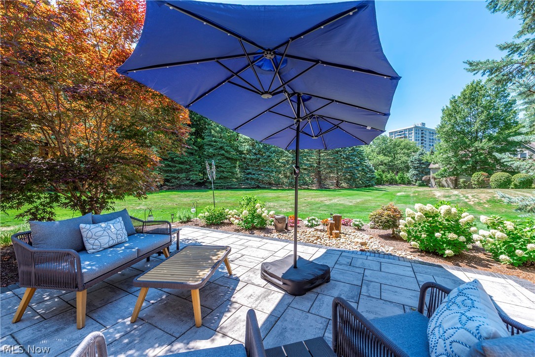44 Haskell Drive Bratenahl OH 44108