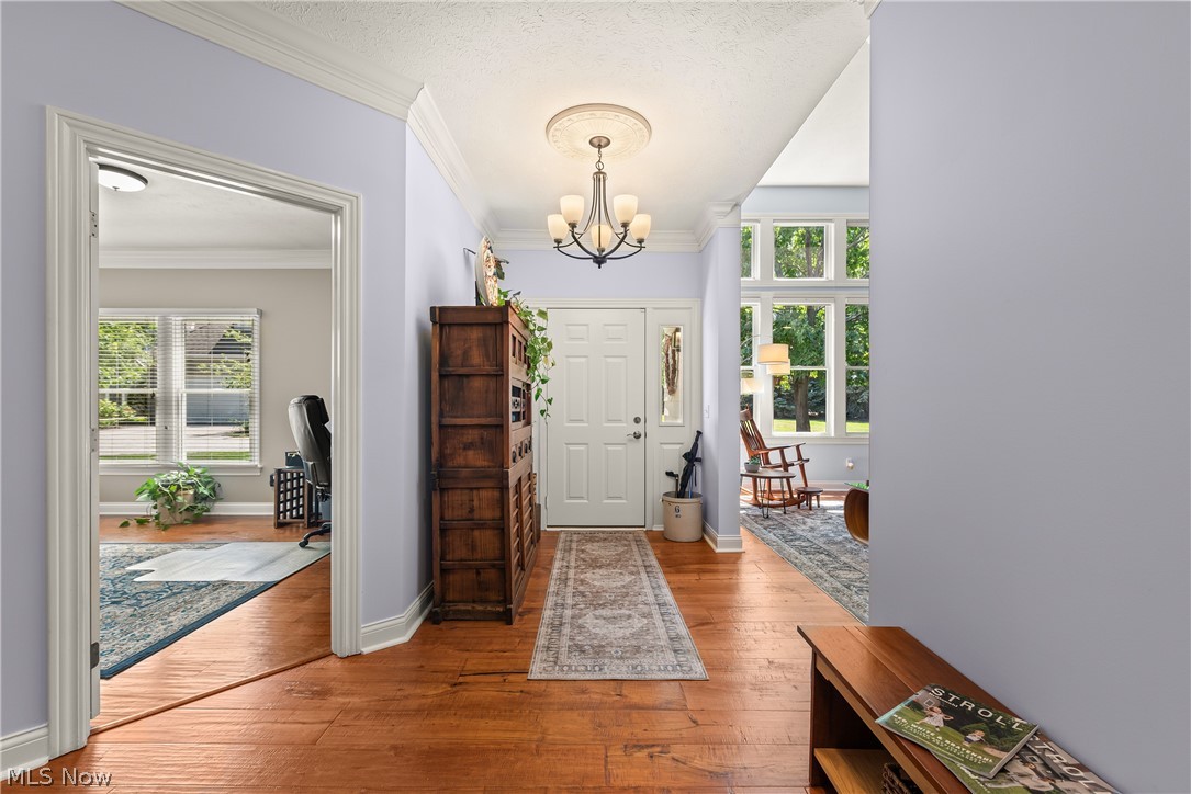 44 Haskell Drive Bratenahl OH 44108