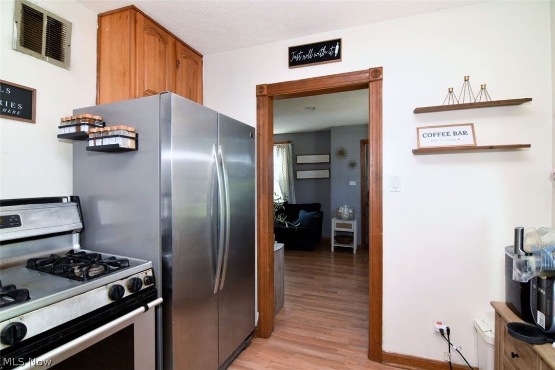 696 High Street Bedford OH 44146