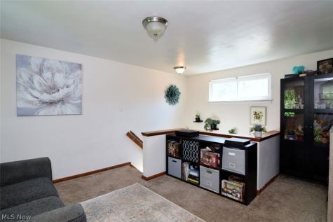 696 High Street Bedford OH 44146