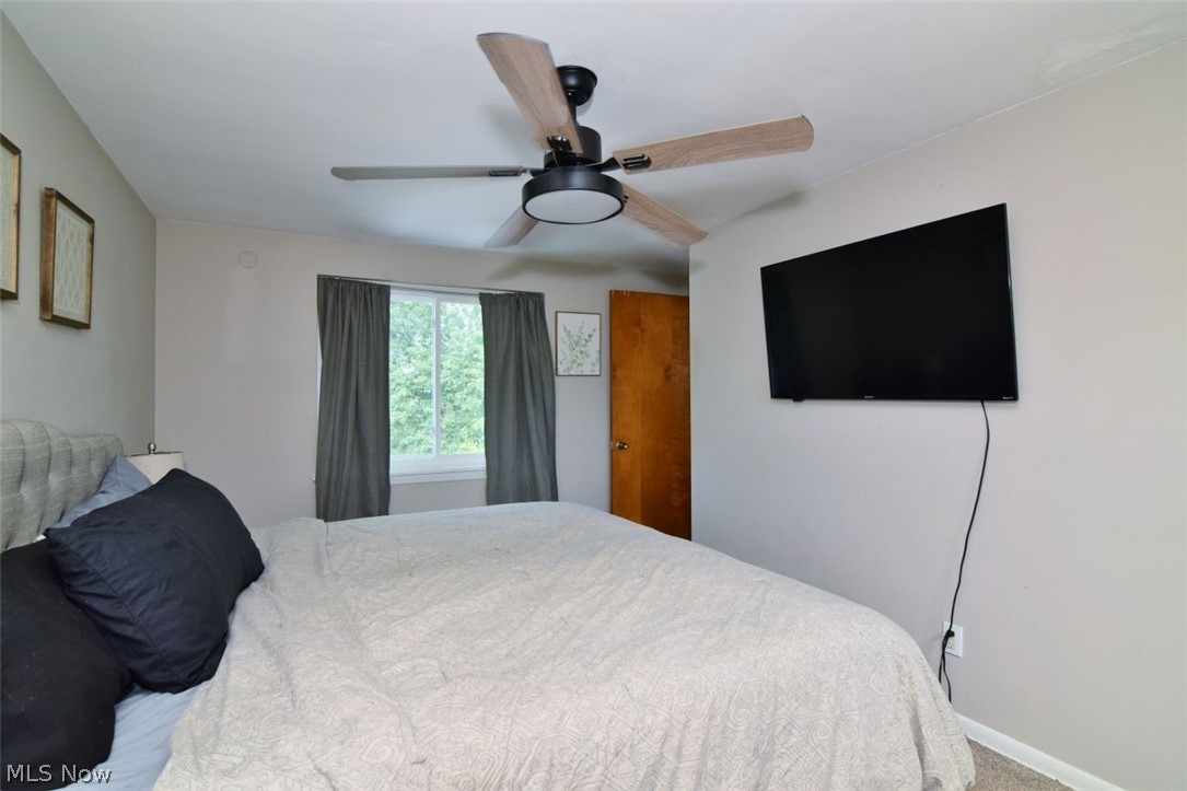 696 High Street Bedford OH 44146
