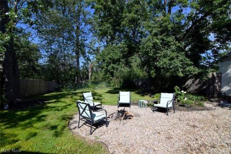 696 High Street Bedford OH 44146