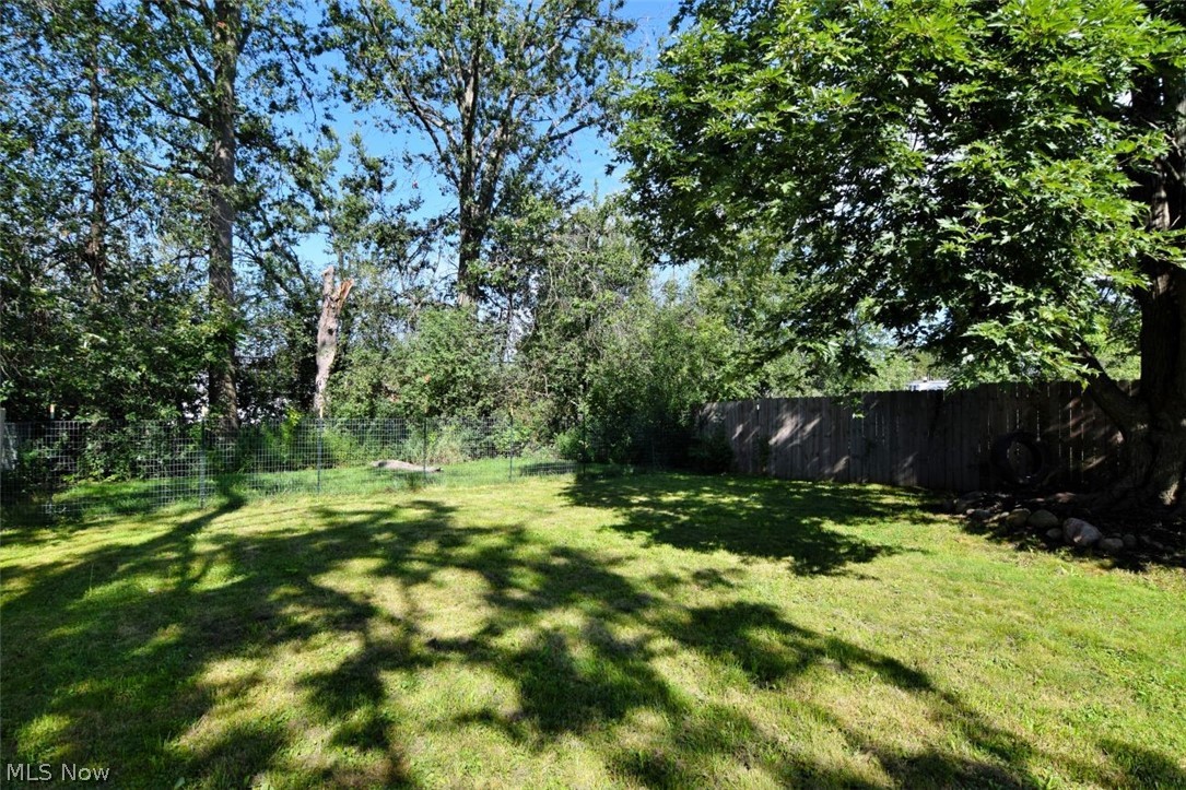696 High Street Bedford OH 44146