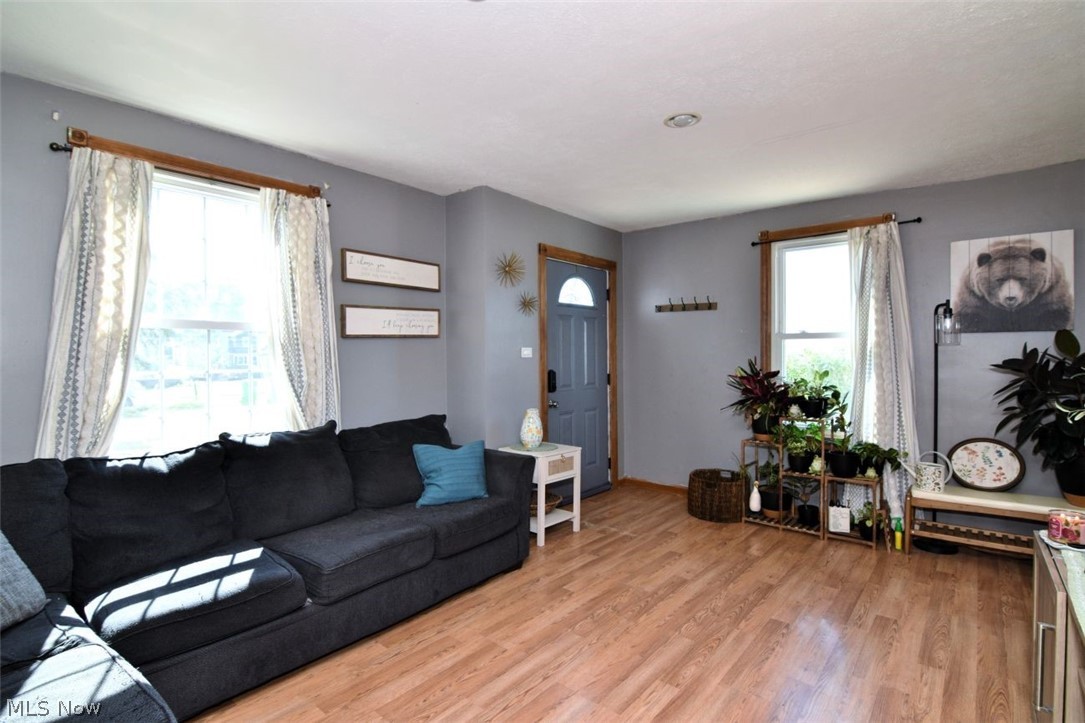 696 High Street Bedford OH 44146