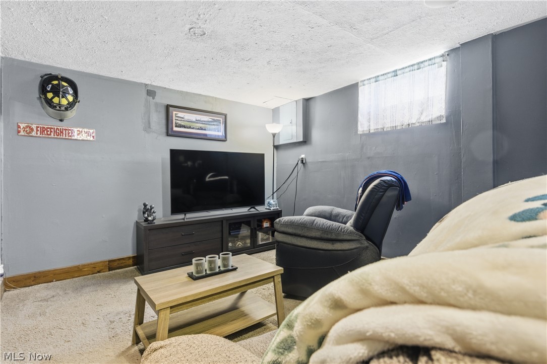 2430 Fortune Avenue Parma OH 44134