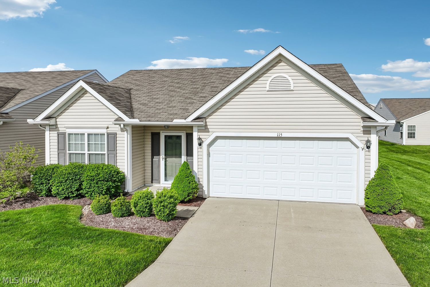 115 Carrington Court Elyria OH 44035