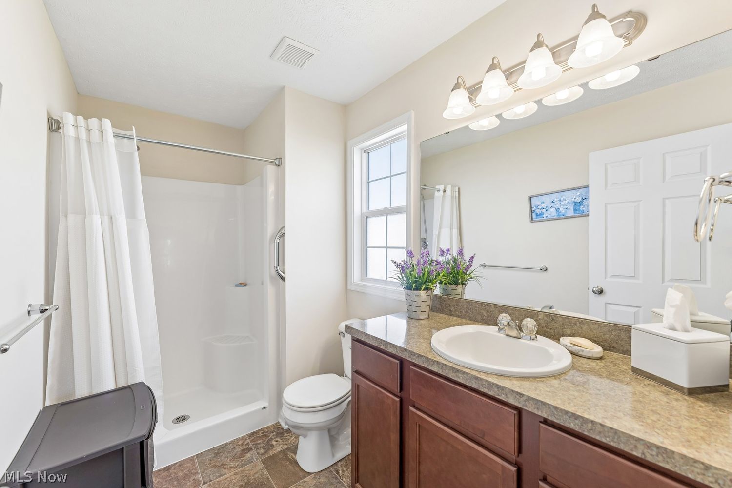 115 Carrington Court Elyria OH 44035