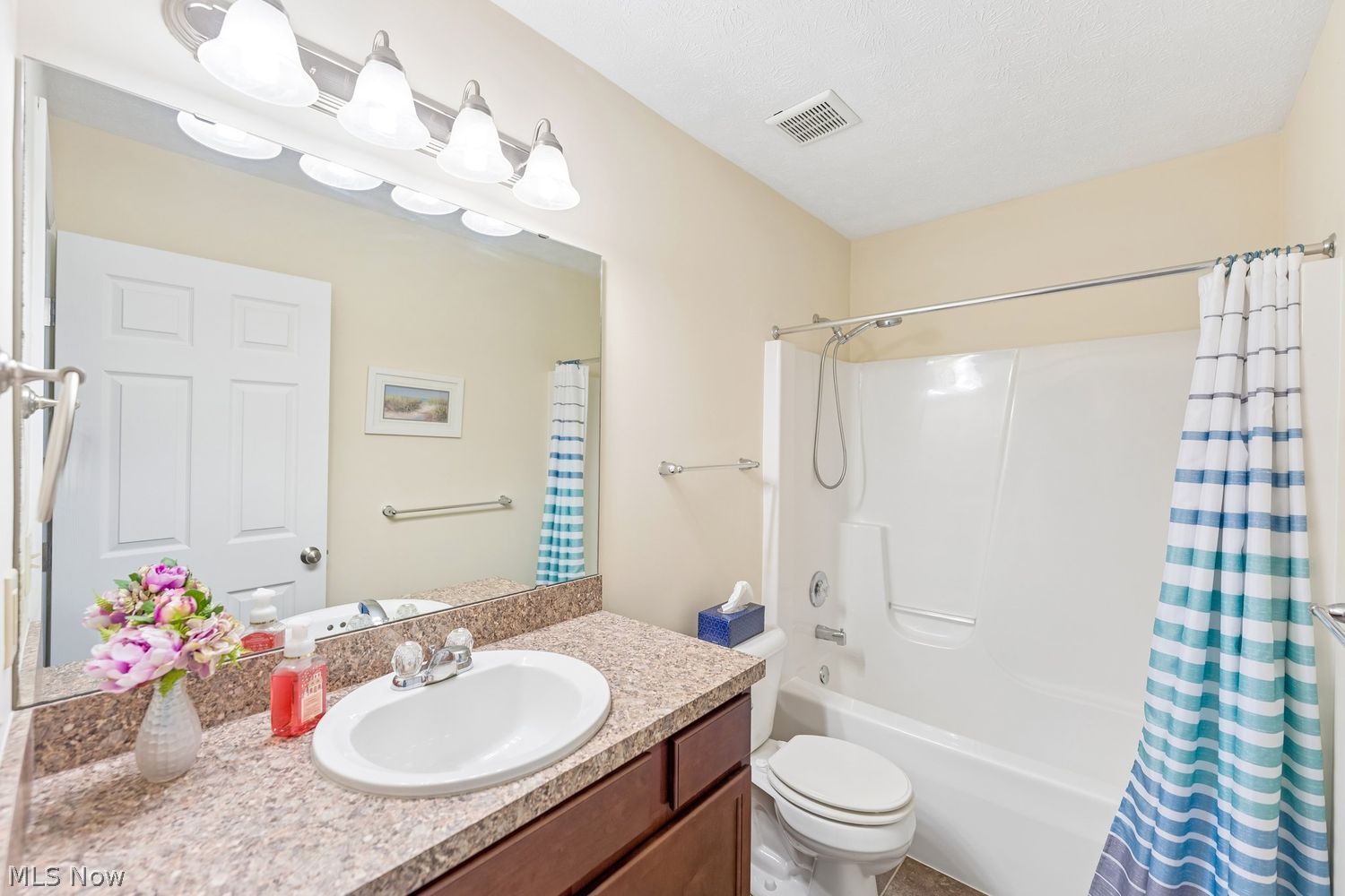 115 Carrington Court Elyria OH 44035