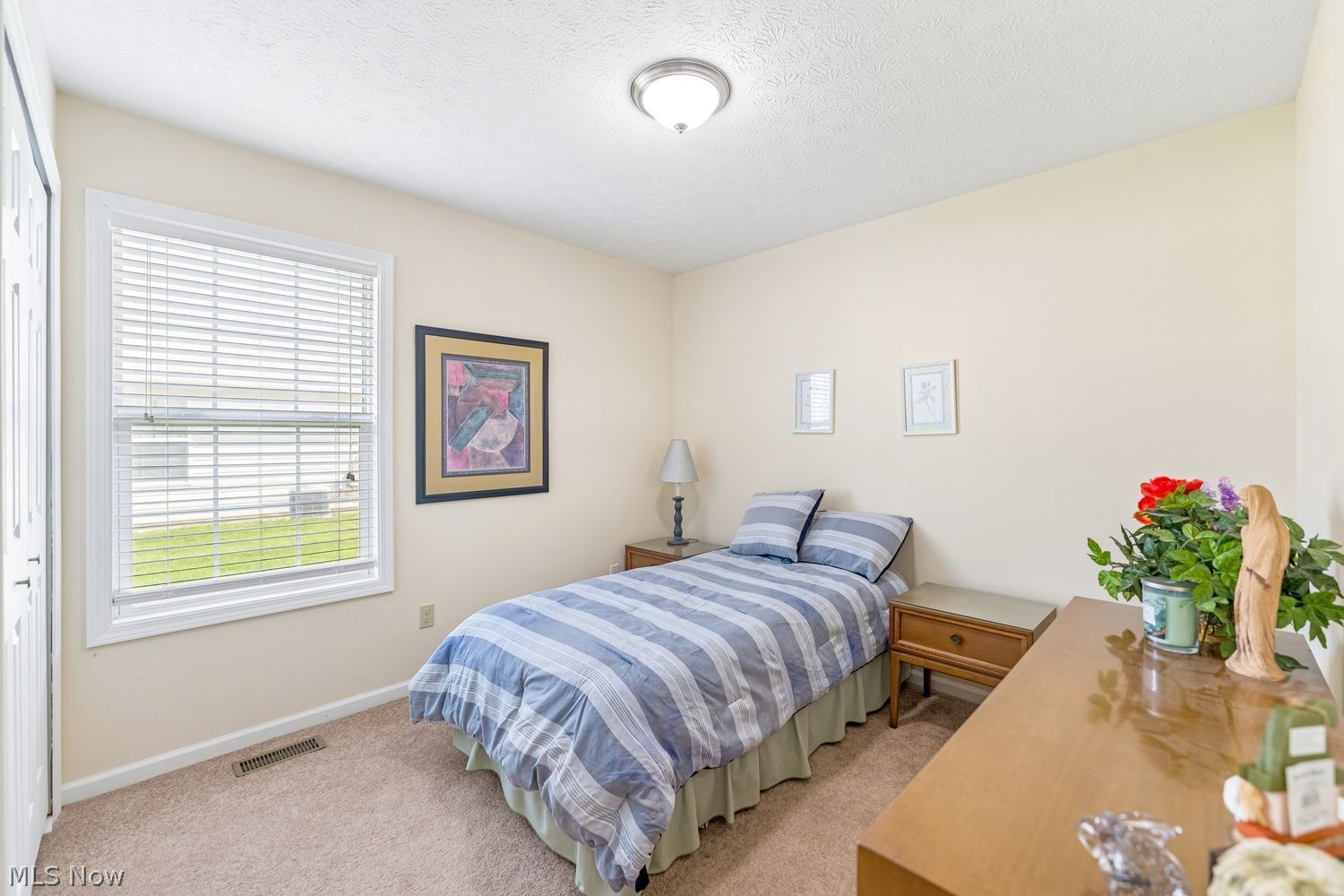 115 Carrington Court Elyria OH 44035