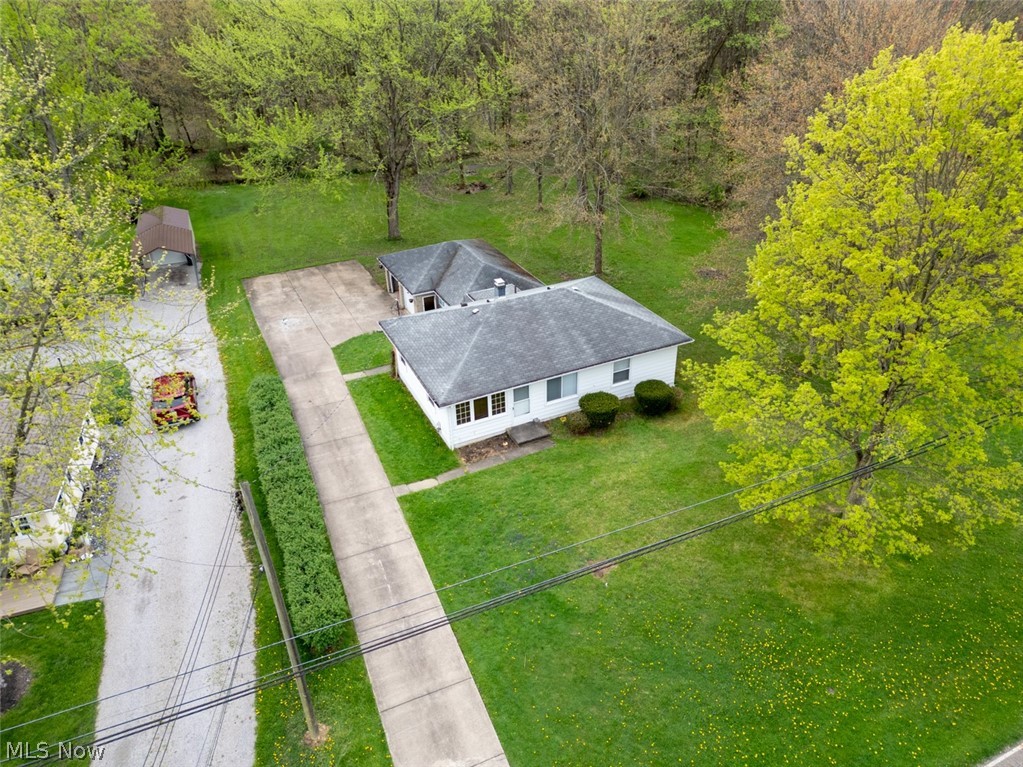 1603 Grandview Road Lake Milton OH 44429