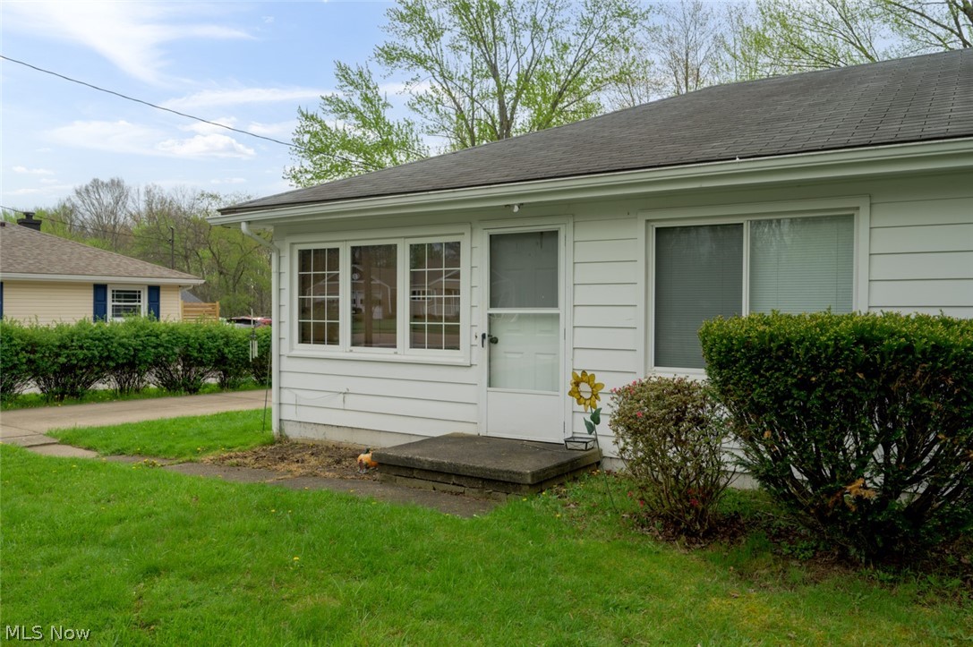 1603 Grandview Road Lake Milton OH 44429