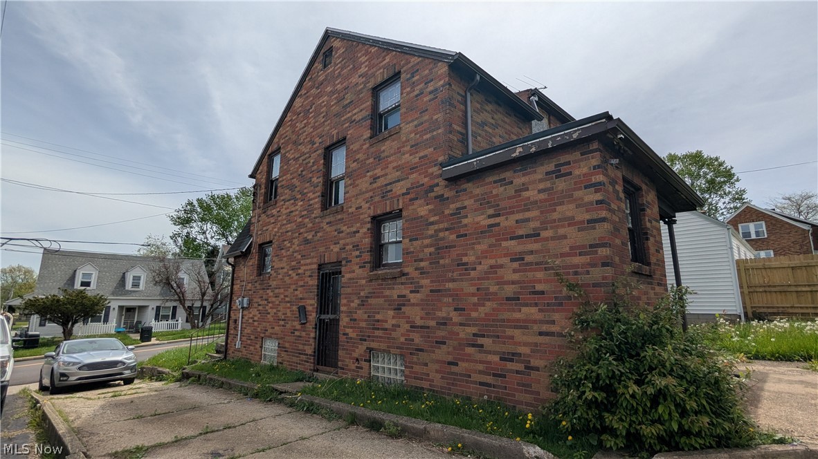 350 Sturges Avenue Mansfield OH 44903