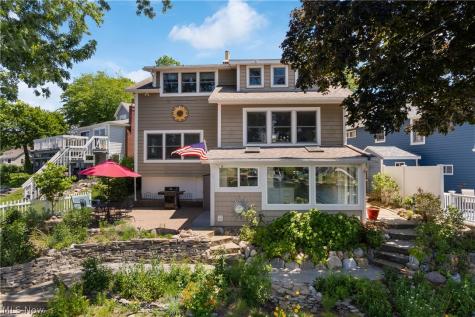 462 Fan Drive Akron OH 44319