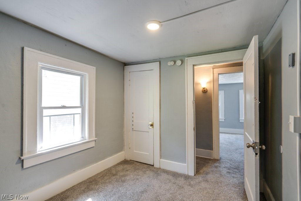 1213 Smithfarm Avenue Akron OH 44305