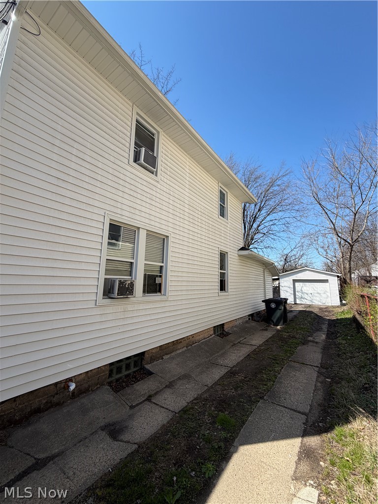 1213 Smithfarm Avenue Akron OH 44305