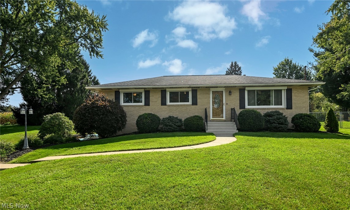 1420 Whitehall Drive Mogadore OH 44260