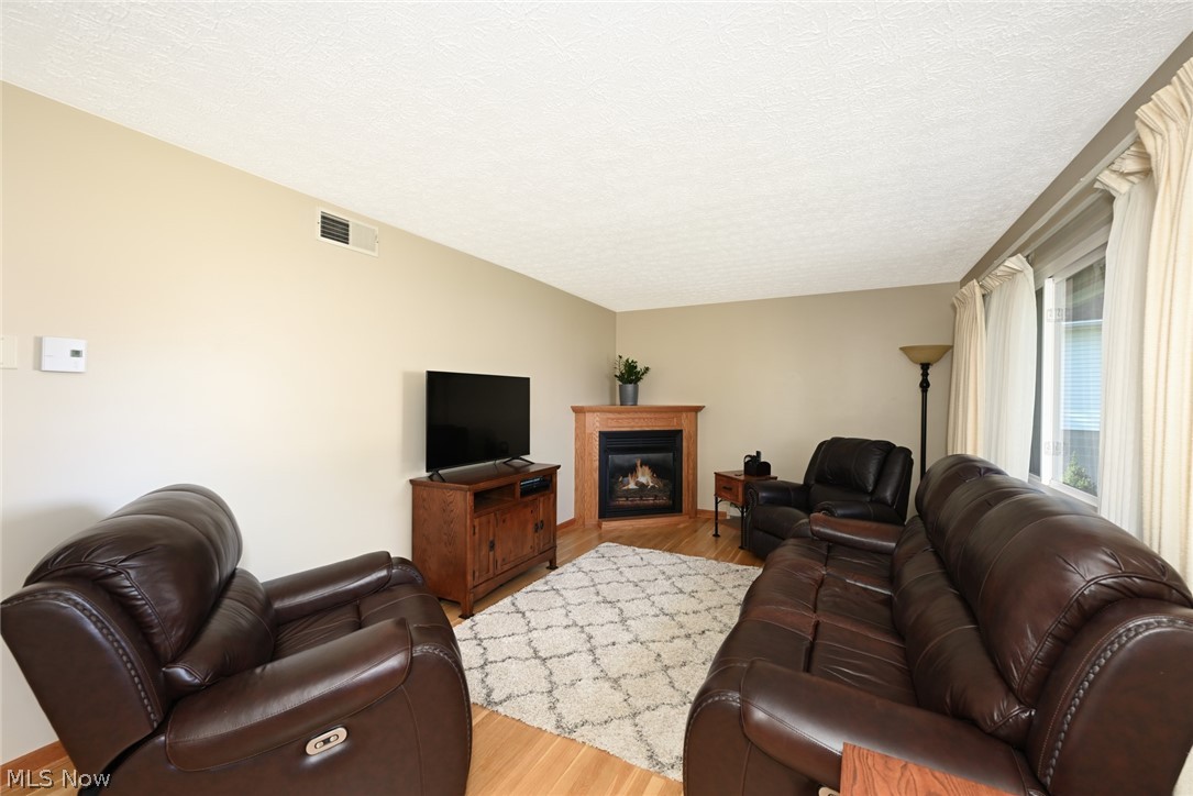 1420 Whitehall Drive Mogadore OH 44260