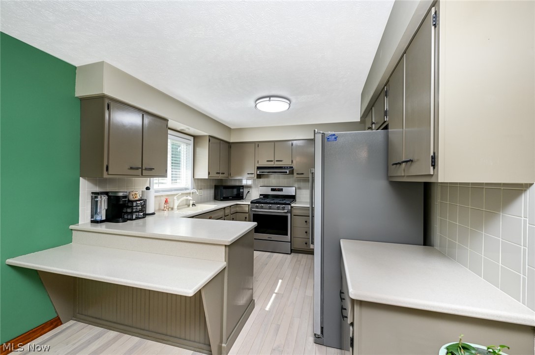 1420 Whitehall Drive Mogadore OH 44260