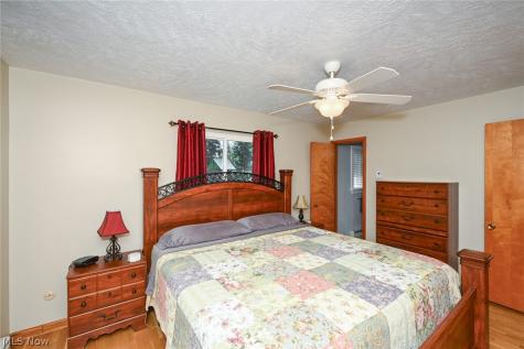 1420 Whitehall Drive Mogadore OH 44260
