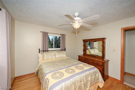 1420 Whitehall Drive Mogadore OH 44260