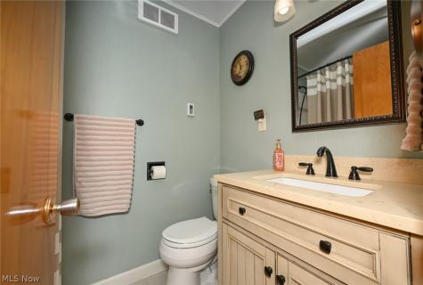 1420 Whitehall Drive Mogadore OH 44260