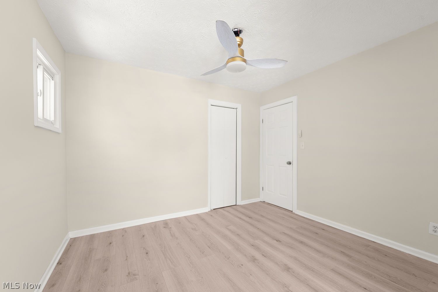 12525 Mcgowan Avenue Cleveland OH 44135