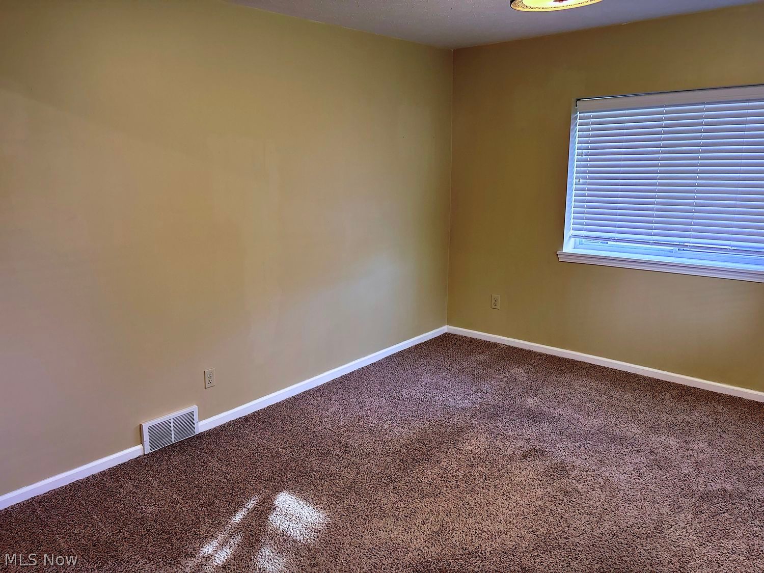 231 Wadsworth Avenue Cuyahoga Falls OH 44221