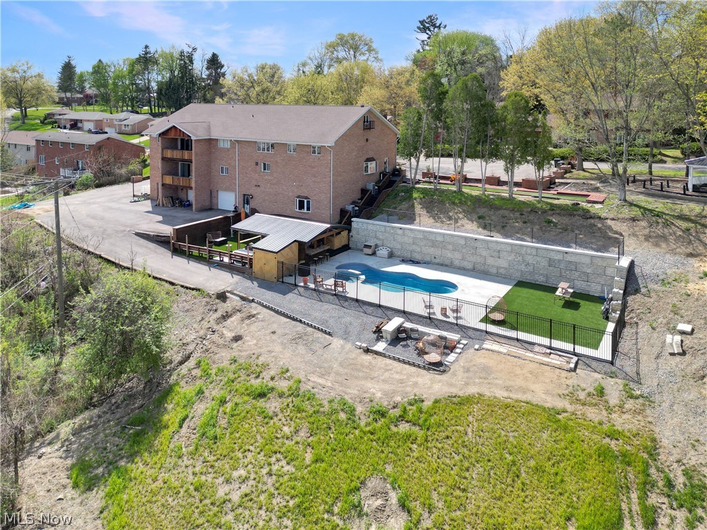 140 Teresa Drive Steubenville OH 43953