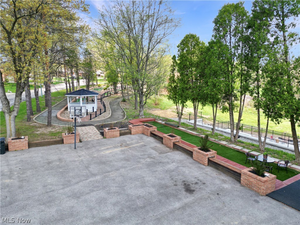 140 Teresa Drive Steubenville OH 43953