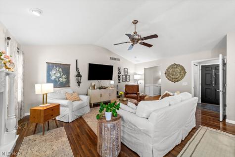 1402 Garford Avenue Elyria OH 44035