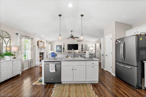 1402 Garford Avenue Elyria OH 44035