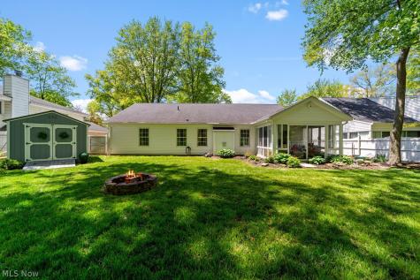 1402 Garford Avenue Elyria OH 44035