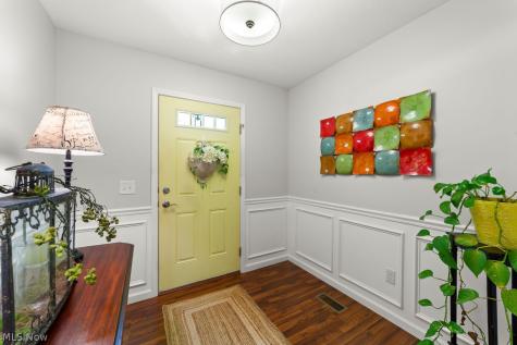 1402 Garford Avenue Elyria OH 44035