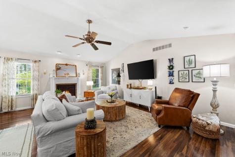 1402 Garford Avenue Elyria OH 44035