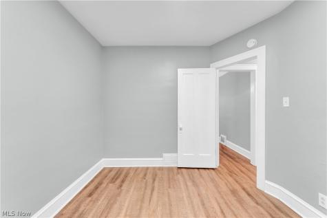 3878 W 137th Street Cleveland OH 44111