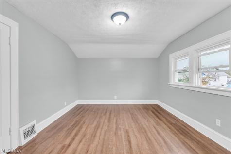 3878 W 137th Street Cleveland OH 44111