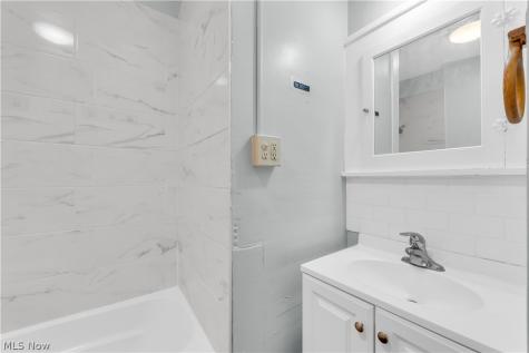 3878 W 137th Street Cleveland OH 44111